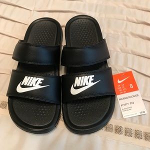 Nike Benassi Duo Slides!
